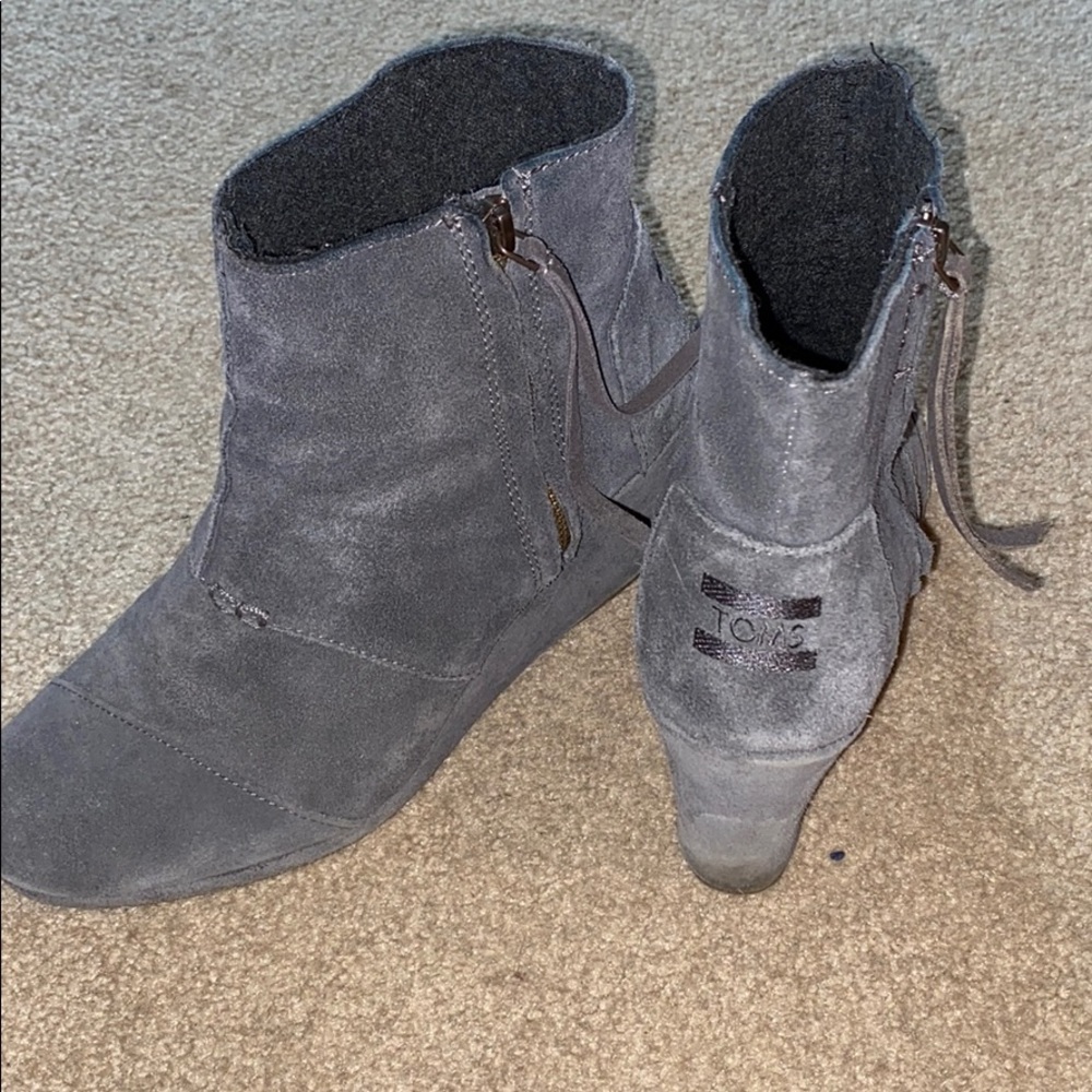 Toms wedge booties